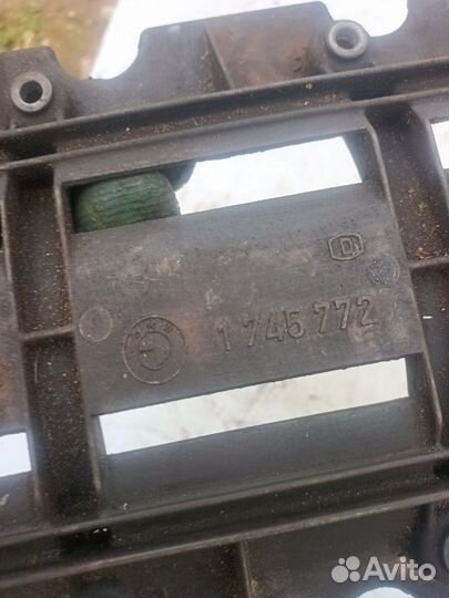 Маслоотражатель Land Rover Range Rover L322