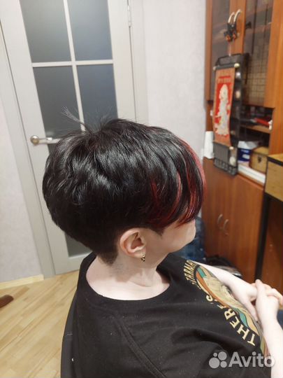 Парикмахер, колорит эксперт, бровист