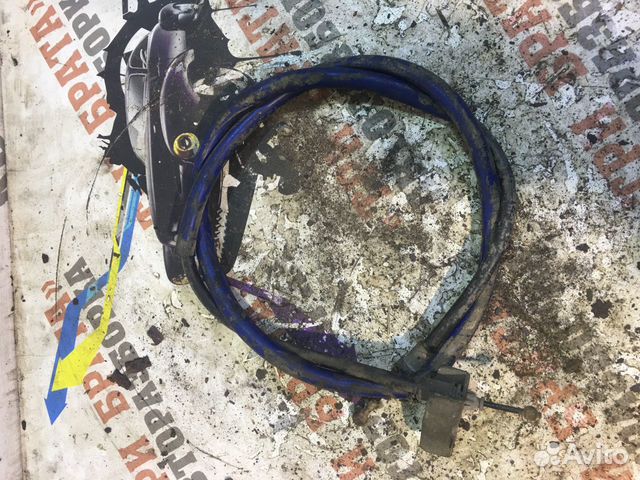 Тойота Камри Трос ручника