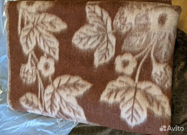 Одеяло шерстяное