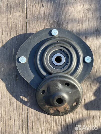 Опора правая Chevrolet Lanos