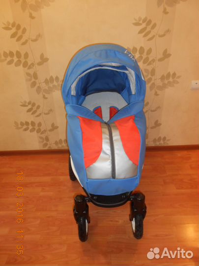 Детская коляска