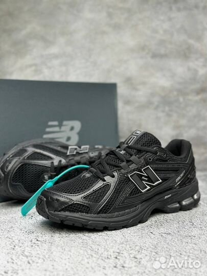 Кроссовки New Balance 1906R Black Metallic Silver