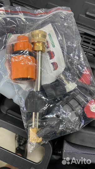 Керхер. Ручная мойка на аккумуляторе