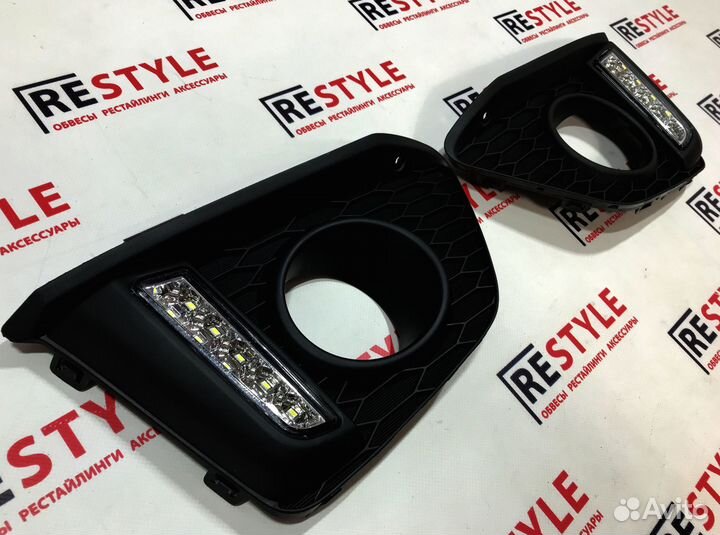 Ободки туманок Honda Fit