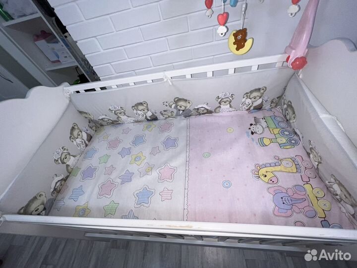 Детская кроватка