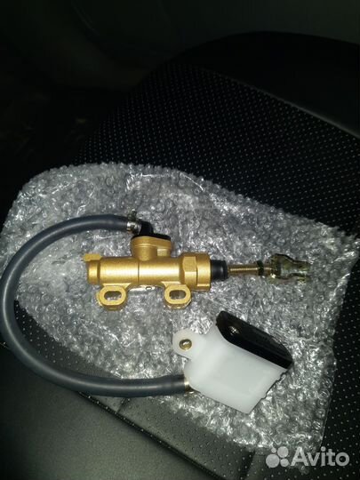 Главный тормозной цилиндр