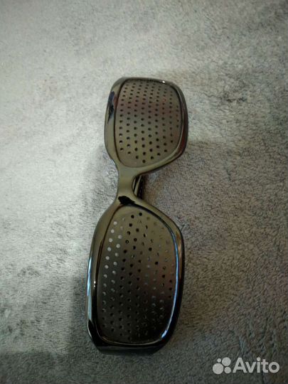 Очки перфорированные лечебные, тренажеры