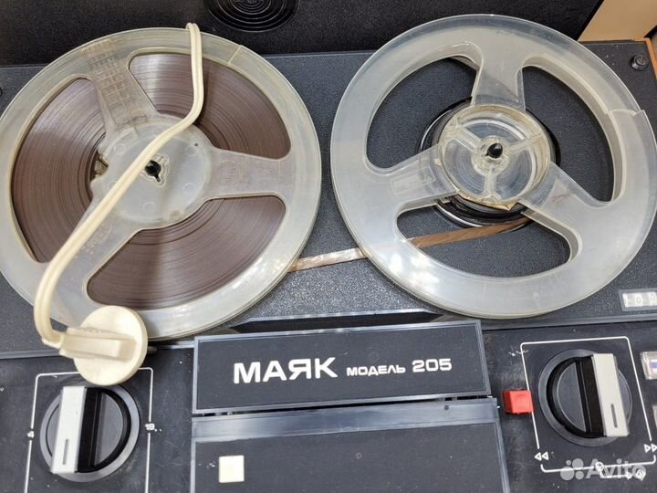 Магнитофон катушечный Маяк 205 / документ