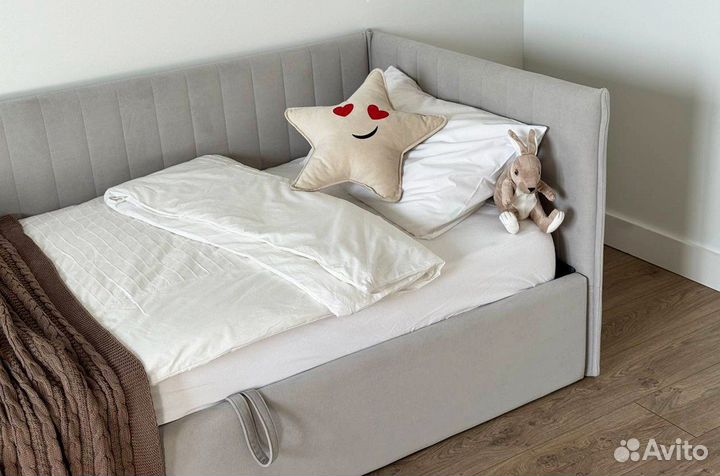 Кровать с подъемным механизмом 90х200