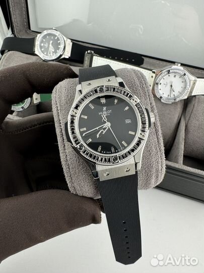 Часы Hublot Classic Fusion 33мм