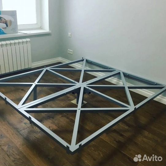 Парящая кровать от производителя