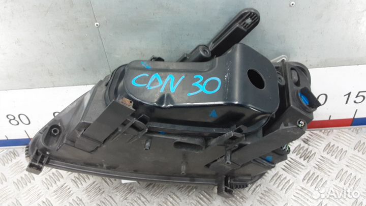 Фара правая Ford C-Max 2004