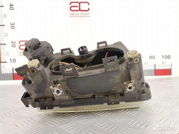Фара передняя для Audi A3 8L 8L0941030