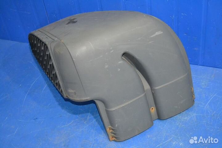 Труба воздухозаборника, верхняя часть volvo FH12 1