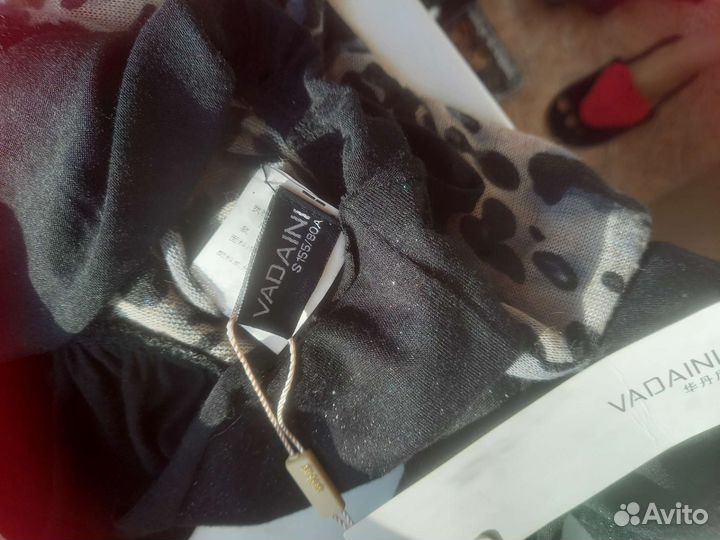 Новая водолазка р-р XS (40-42) + подарок серьги