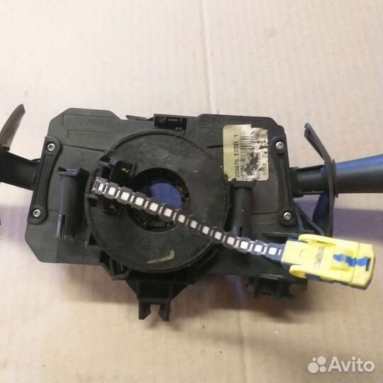 Переключатель подрулевой рено сандеро логан