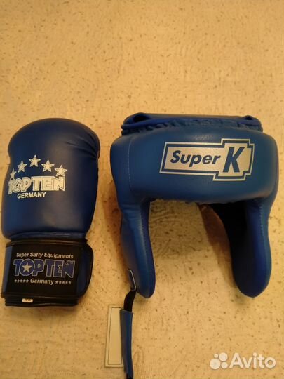 Перчатки и шлем для а, тхэквондо