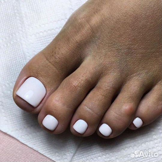 Модели на педикюр