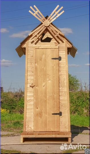 Дачный туалет деревянный SOX562