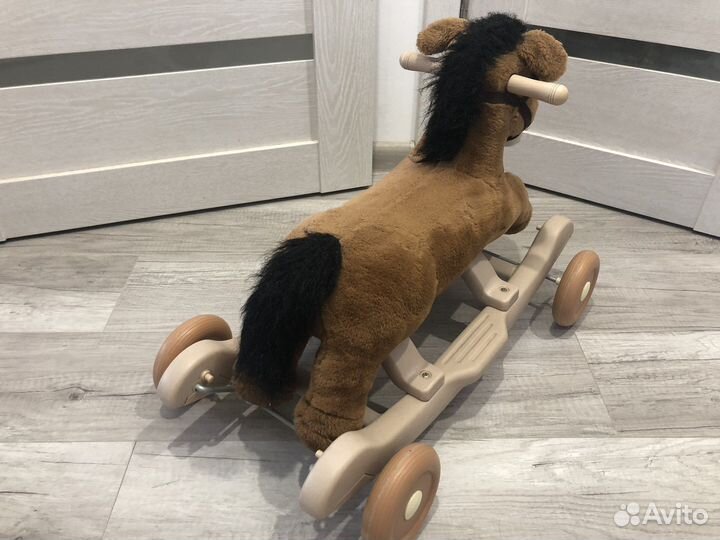 Лошадка-каталка