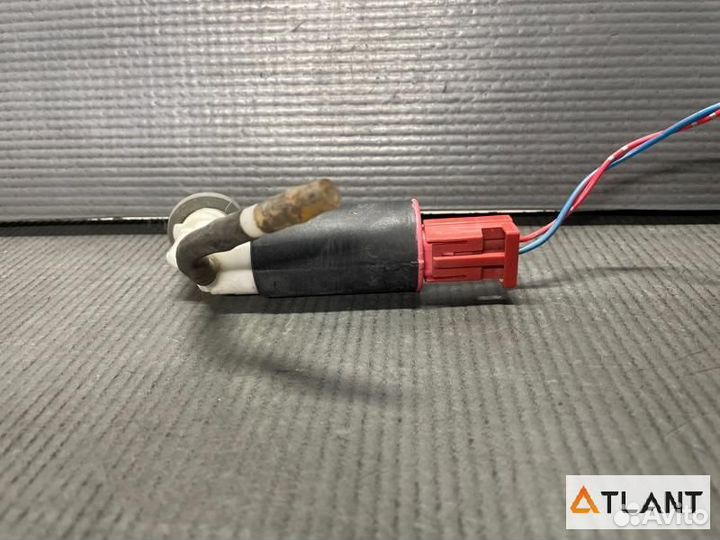 Мотор бачка омывателя toyota avensis