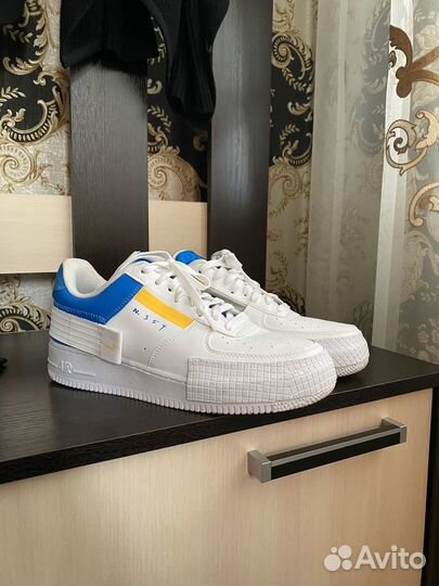 Кроссовки Nike