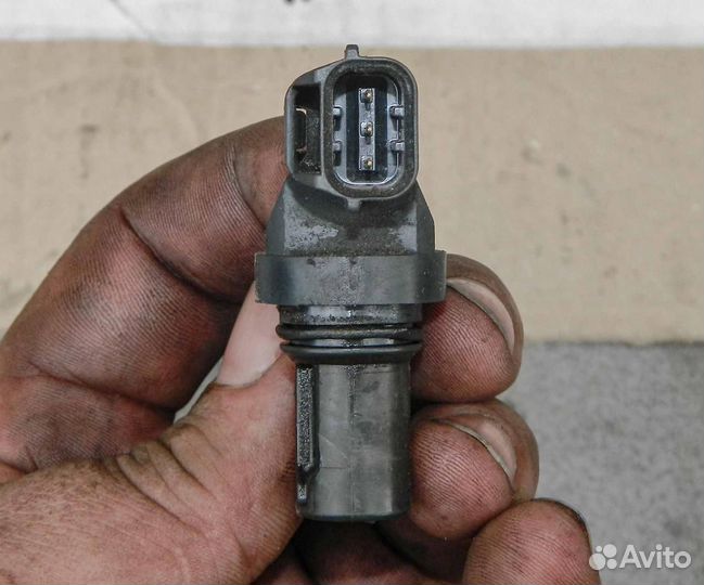 Датчик положения распредвала Mazda 3 1.6 BK B6ZE