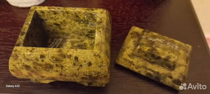 Шкатулка из малахита