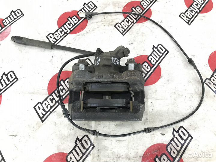 Суппорт тормозной land rover discovery L319 R R 20