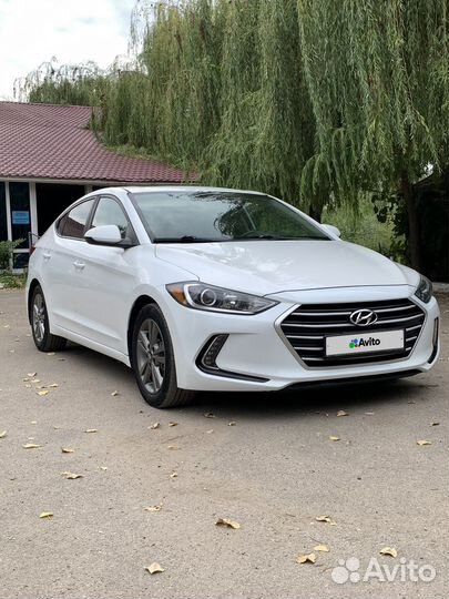 Hyundai Elantra, 2017