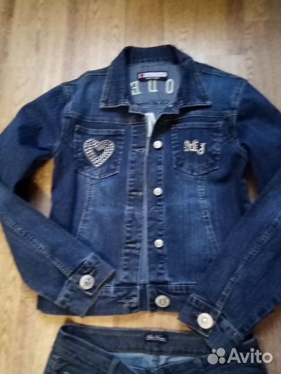 Куртка джинсовая