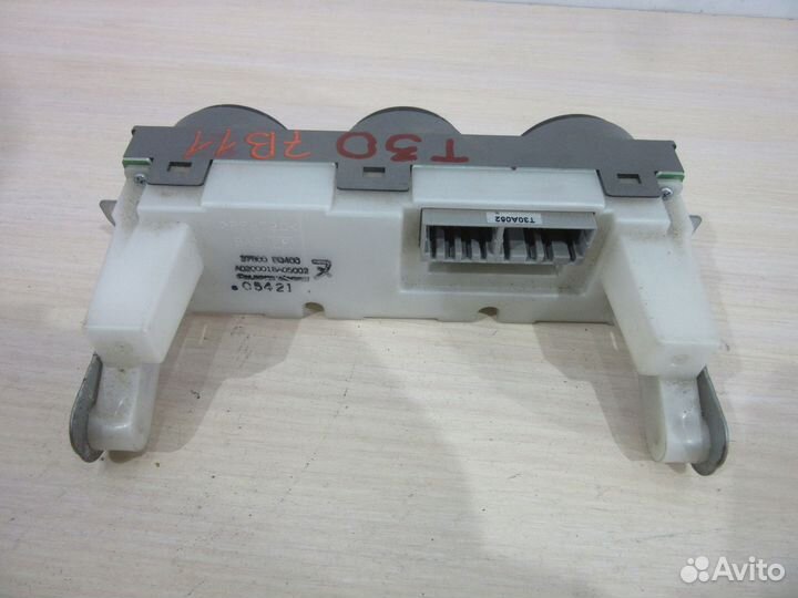 Блок управления климатом Nissan X-Trail (T30)