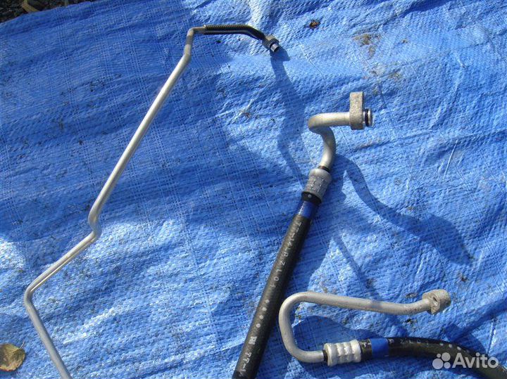 Трубки кондиционера Toyota Prius ZVW30 2zrfxe 2009