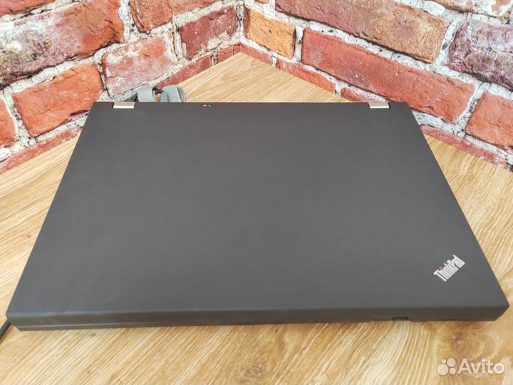 Ноутбук Lenovo с windows 10 и процом i3 Обмен