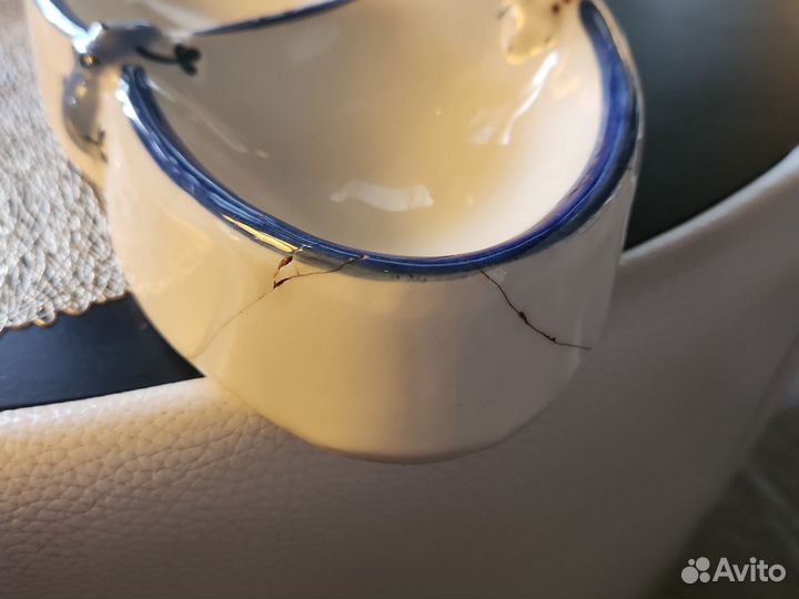 Миска для кота