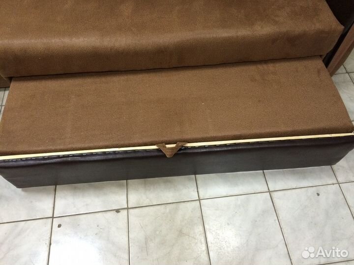 Диван угловой 