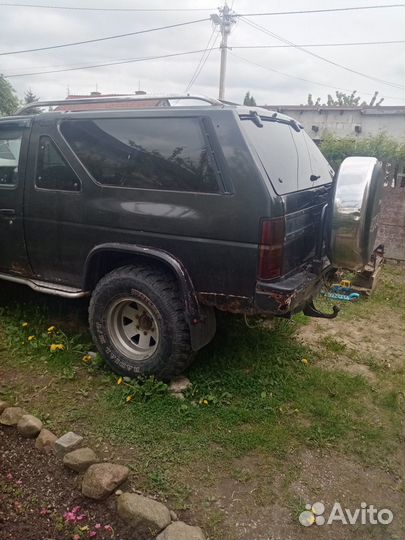 Nissan terrano 1-2 (1988-1999год) Запчасти продаю