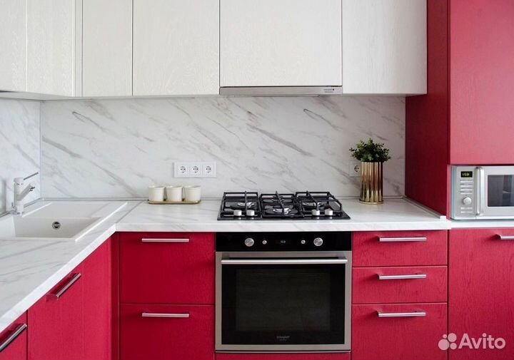 Кухня в потолок на заказ