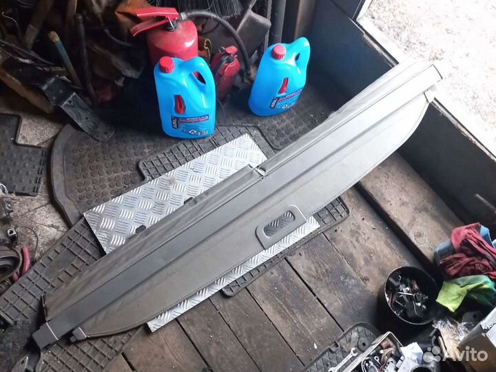 Subaru Forester S10 SF5 полка-шторка багажника