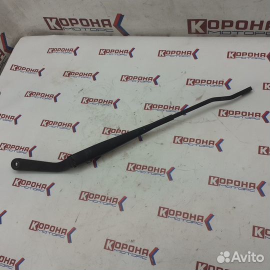 Поводок стеклоочистителя правый ssangyong rexton