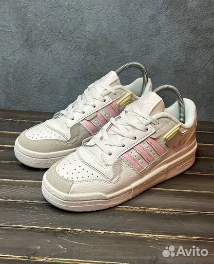 Кроссовки Adidas forum low оригинальное качество