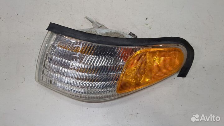 Поворот Ford Mustang, 1994