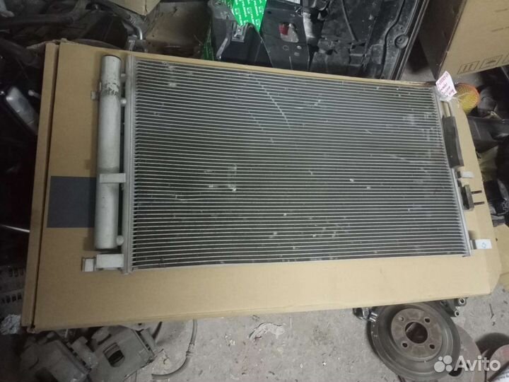 Hyundai Tucson Радиатор кондиционера