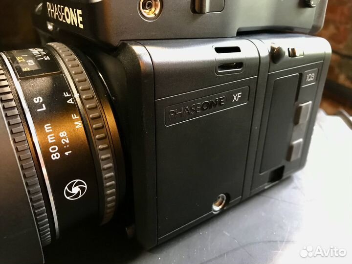 Среднеформатная камера Phase One