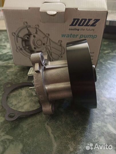 Помпа, водяной насос nissan