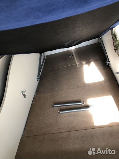 Кровать машина деткая