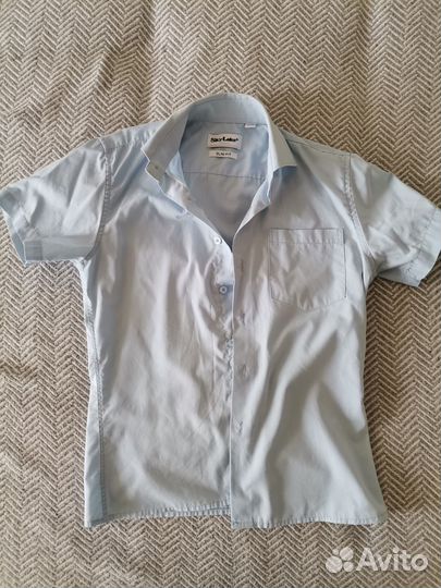 Продам школьную форму для мальчика. Размер 140-146