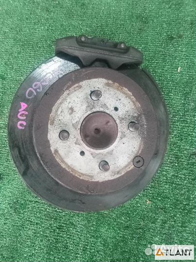 Ступица задняя правая toyota IST