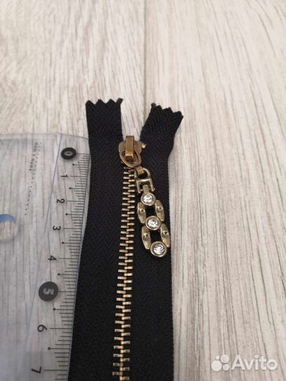 Молния для одежды